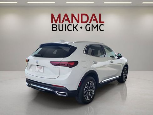 Used 2025 Buick Envision Preferred AWD/4WD image 6
