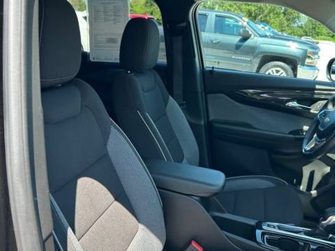 Certified 2024 Chevrolet TrailBlazer LT w/ LT Cold Weather Package AWD/4WD image 39