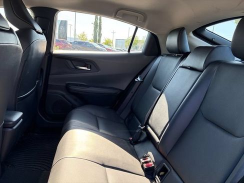 Used 2024 Toyota Prius XLE FWD image 22