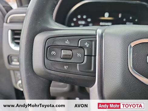 Used 2024 GMC Yukon SLT image 16