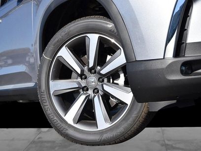 New 2025 Honda Pilot Touring