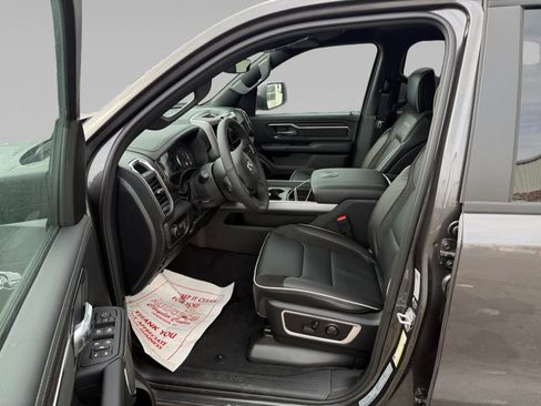 New 2026 RAM 1500 Laramie AWD/4WD image 9