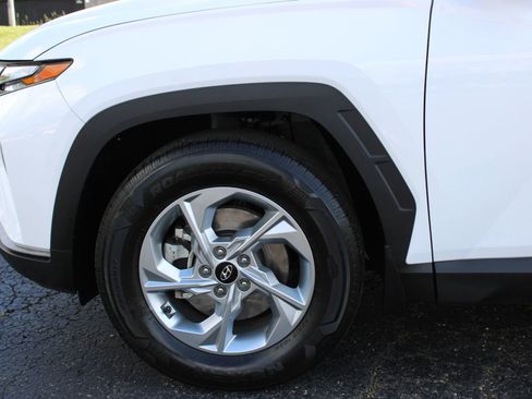 Used 2023 Hyundai Tucson SEL FWD image 10