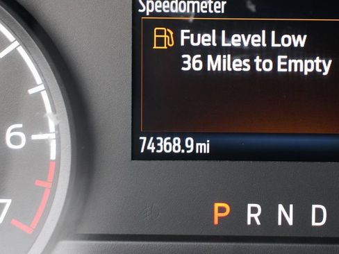 Used 2022 Ford F150 XL w/ Trailer Tow Package image 23