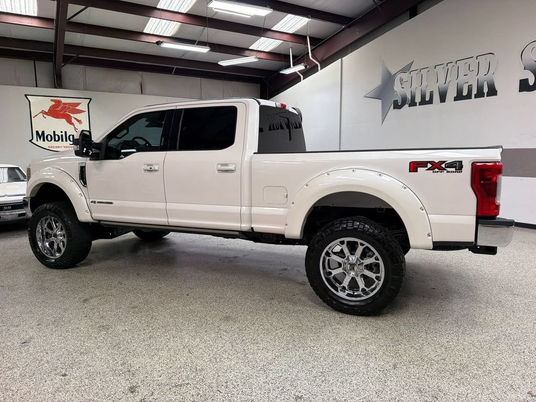 Used 2019 Ford F250 Lariat w/ Lariat Ultimate Package AWD/4WD image 4