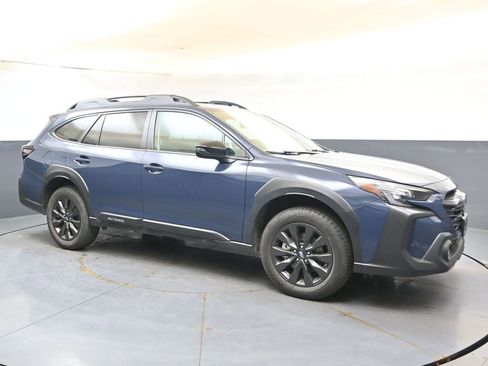 Certified 2025 Subaru Outback Onyx Edition AWD/4WD image 7