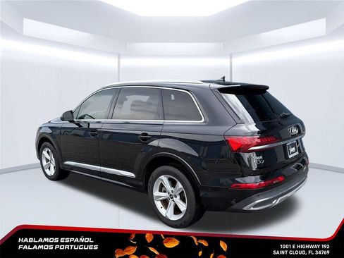 Used 2021 Audi Q7 2.0T Premium w/ Convenience Package AWD/4WD image 3