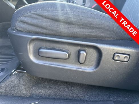 Used 2021 Toyota Tacoma TRD Off-Road w/ Technology Package image 12