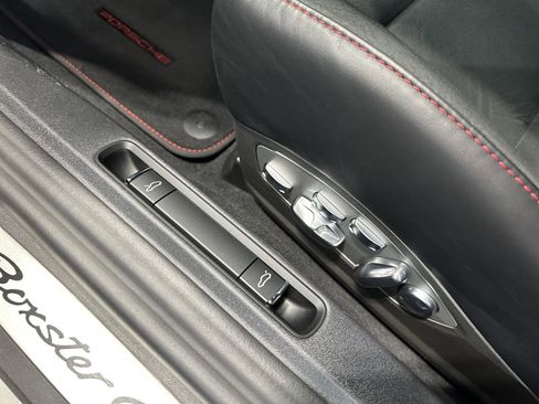 Certified 2025 Porsche 718 Boxster GTS image 23