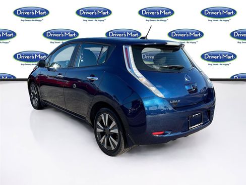 Used 2016 Nissan Leaf SV w/ Premium Package FWD image 5
