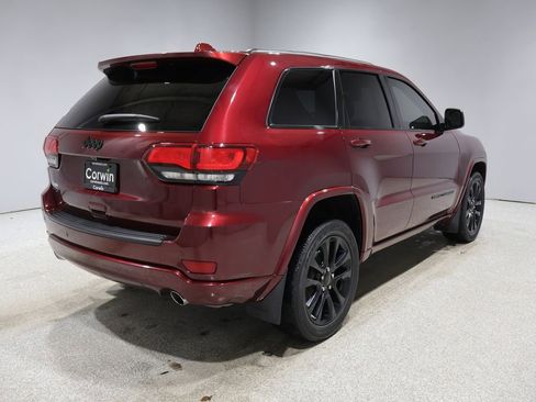 Certified 2020 Jeep Grand Cherokee Altitude AWD/4WD image 2