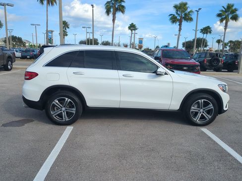 Used 2017 Mercedes-Benz GLC 300 GLC 300 image 3