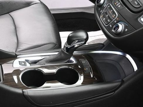 Used 2024 Chevrolet Malibu LT FWD image 37