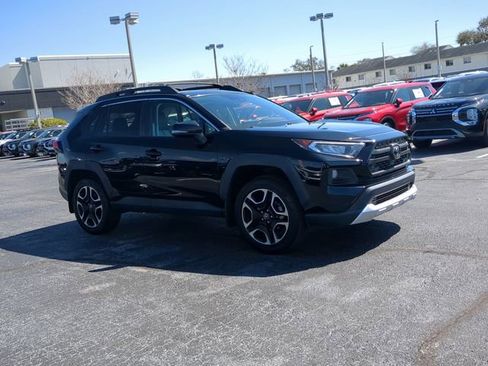Used 2019 Toyota RAV4 Adventure w/ Cold Weather Package AWD/4WD image 4