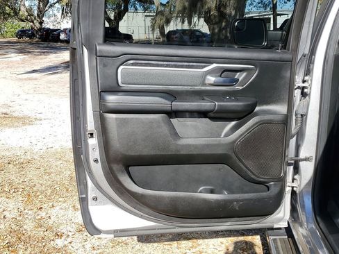 Used 2019 RAM 1500 Big Horn image 12