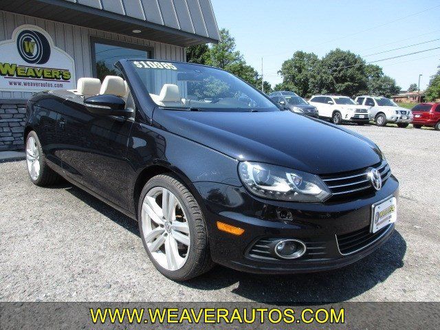 Used 2015 Volkswagen Eos Executive FWD image 1