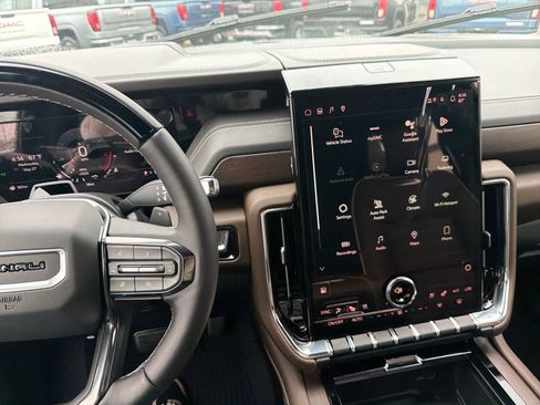 New 2026 GMC Yukon Denali Ultimate AWD/4WD image 60