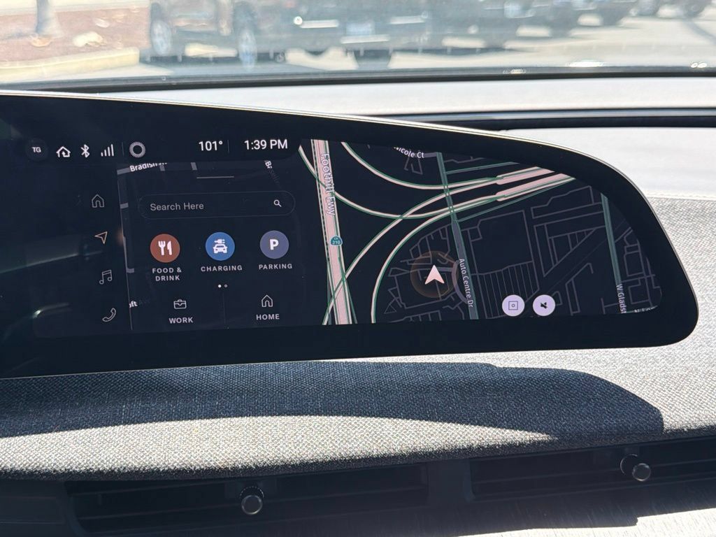 Used 2024 Lucid Air Touring AWD/4WD image 28