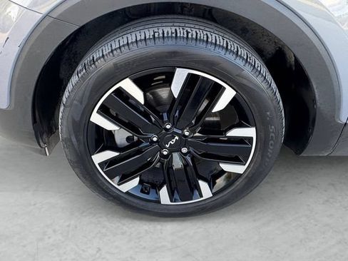 Used 2024 Kia Telluride SX FWD image 23
