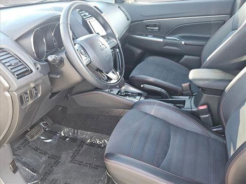 Used 2024 Mitsubishi Outlander Sport S image 15