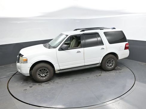 Used 2009 Ford Expedition XLT AWD/4WD image 34