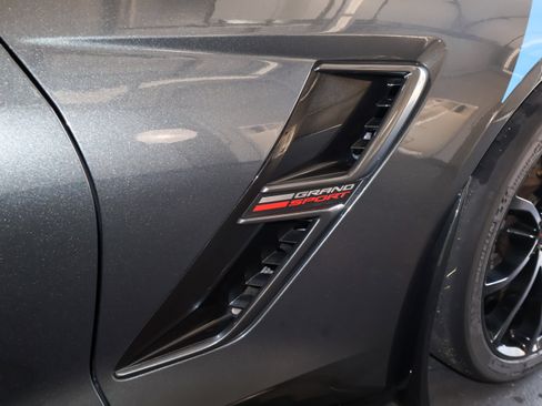 Used 2017 Chevrolet Corvette Grand Sport RWD image 40