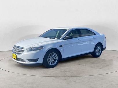 Used 2014 Ford Taurus SE