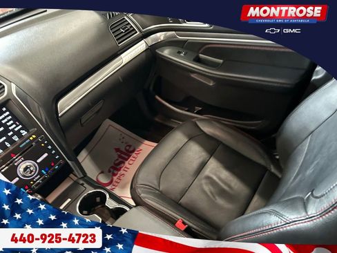 Used 2018 Ford Explorer Sport w/ Equipment Group 401A AWD/4WD image 26