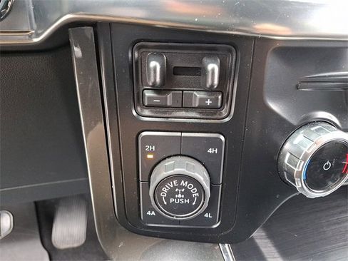 Used 2023 Ford F150 Lariat image 25