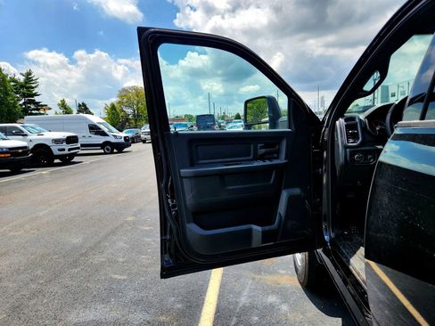 New 2025 RAM 2500 Tradesman w/ Chrome Appearance Group image 13