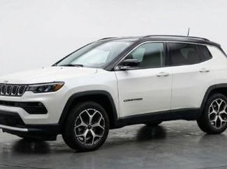 Used 2025 Jeep Compass Limited AWD/4WD video 1
