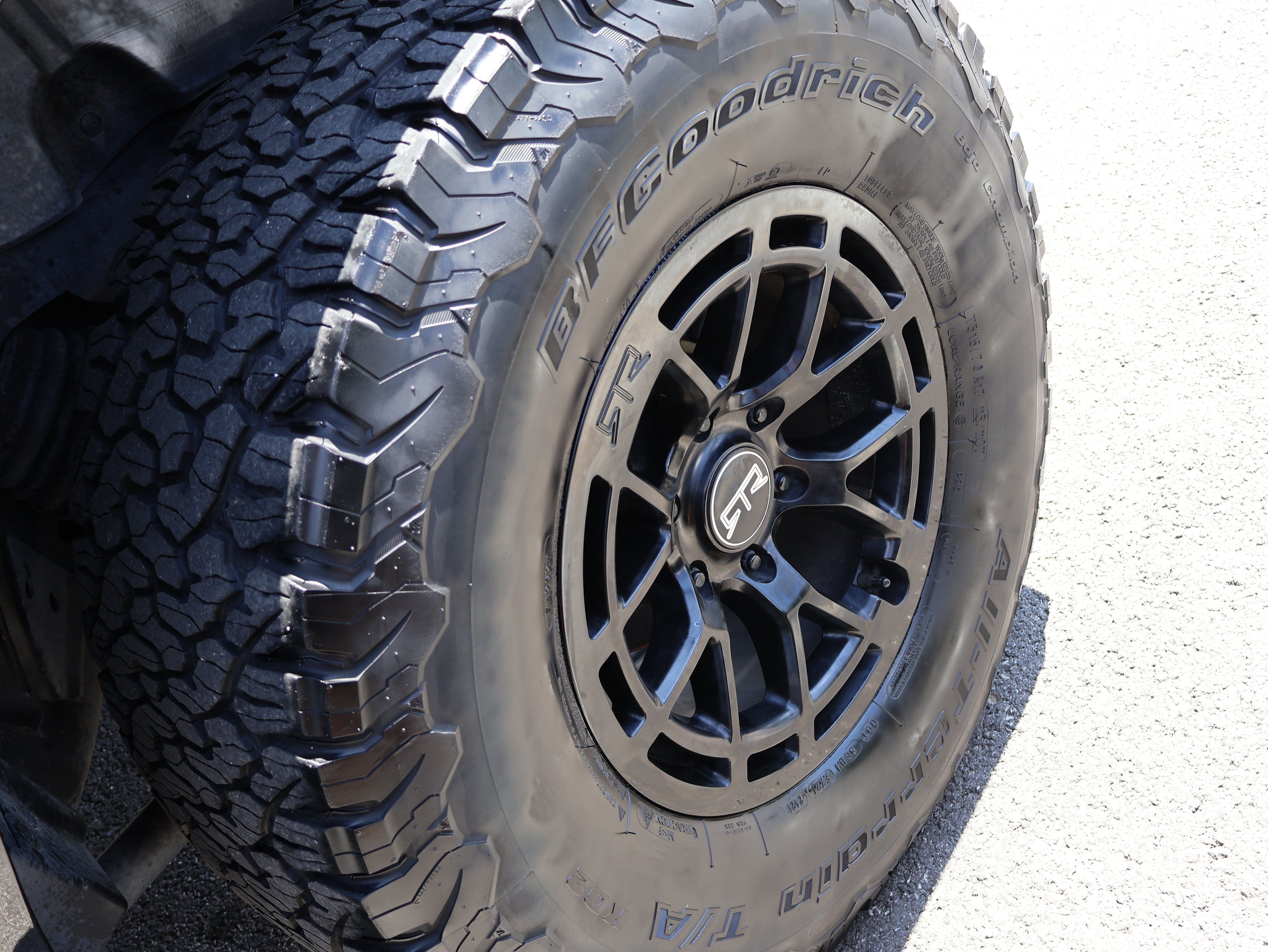 Used 2021 Ford Bronco Outer Banks AWD/4WD image 37
