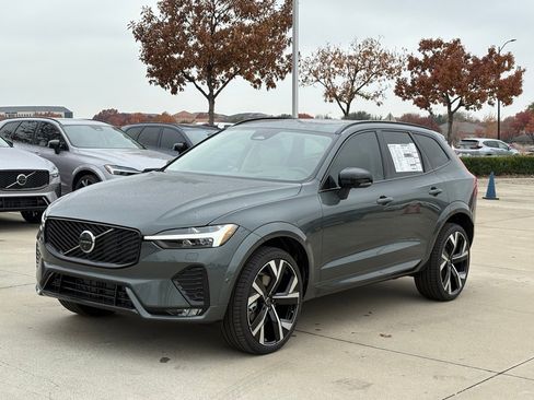 New 2026 Volvo XC60 B5 Ultra w/ Protection Package Premier image 6