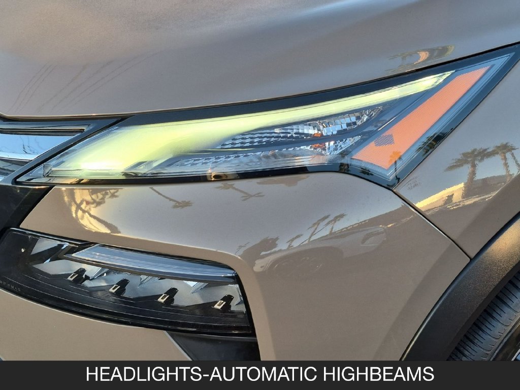 Certified 2024 Nissan Rogue SV w/ SV Premium Package FWD image 10