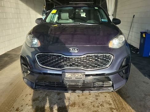 Used 2021 Kia Sportage LX FWD image 3