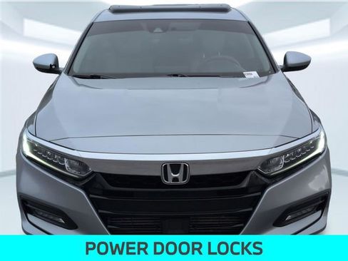 Used 2020 Honda Accord EX image 10