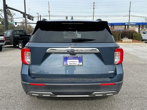 Certified 2020 Ford Explorer XLT w/ Equipment Group 202A image 15