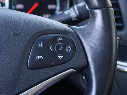 Used 2018 Chevrolet Impala Premier w/ Premier Confidence Package image 13