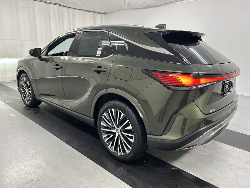 Used 2023 Lexus RX 350 Premium Plus w/ Accessory Package AWD/4WD image 7