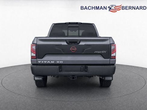 Used 2024 Nissan Titan PRO-4X w/ Pro-4x Convenience Package AWD/4WD image 6
