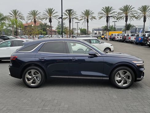 Certified 2026 Genesis GV70 2.5T Select AWD/4WD image 5
