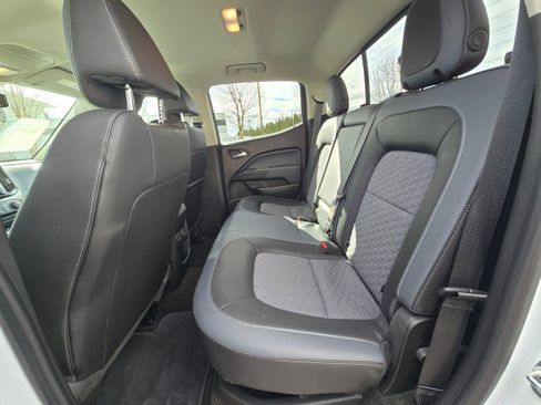 Used 2017 Chevrolet Colorado Z71 AWD/4WD image 20