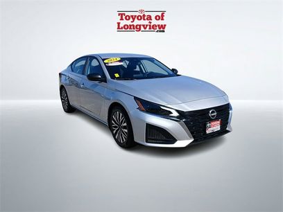 Used 2024 Nissan Altima 2.5 SV