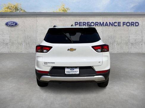 Used 2025 Chevrolet TrailBlazer LT AWD/4WD image 8