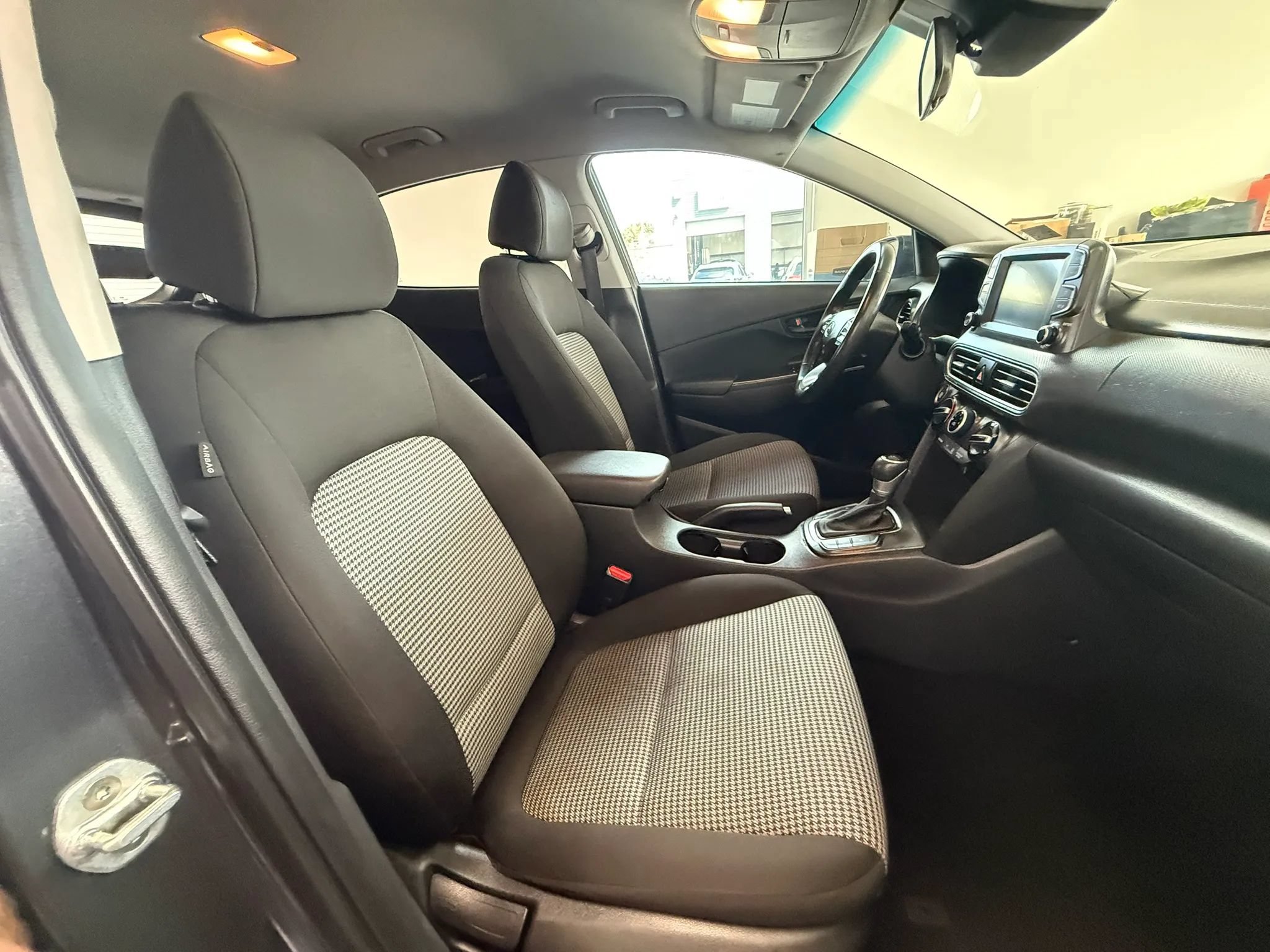 Used 2020 Hyundai Kona SEL FWD image 19