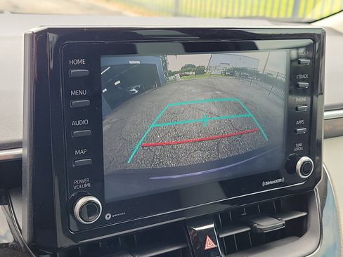Used 2022 Toyota Corolla LE FWD image 20