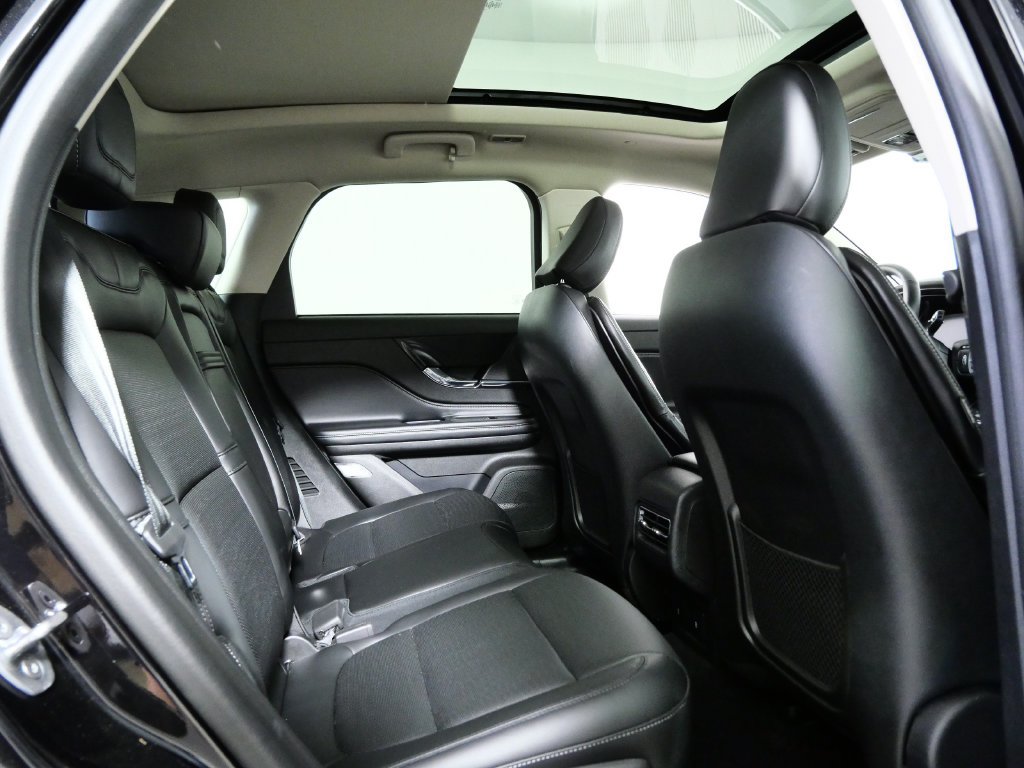 Certified 2023 Lincoln Corsair AWD w/ Equipment Group 101A image 11