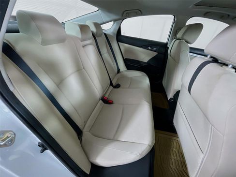 Used 2016 Honda Civic EX image 27