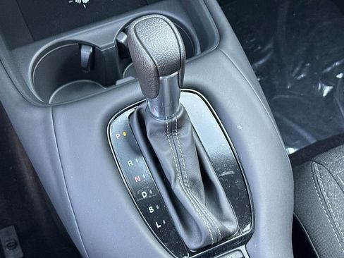 New 2026 Honda HR-V LX image 17