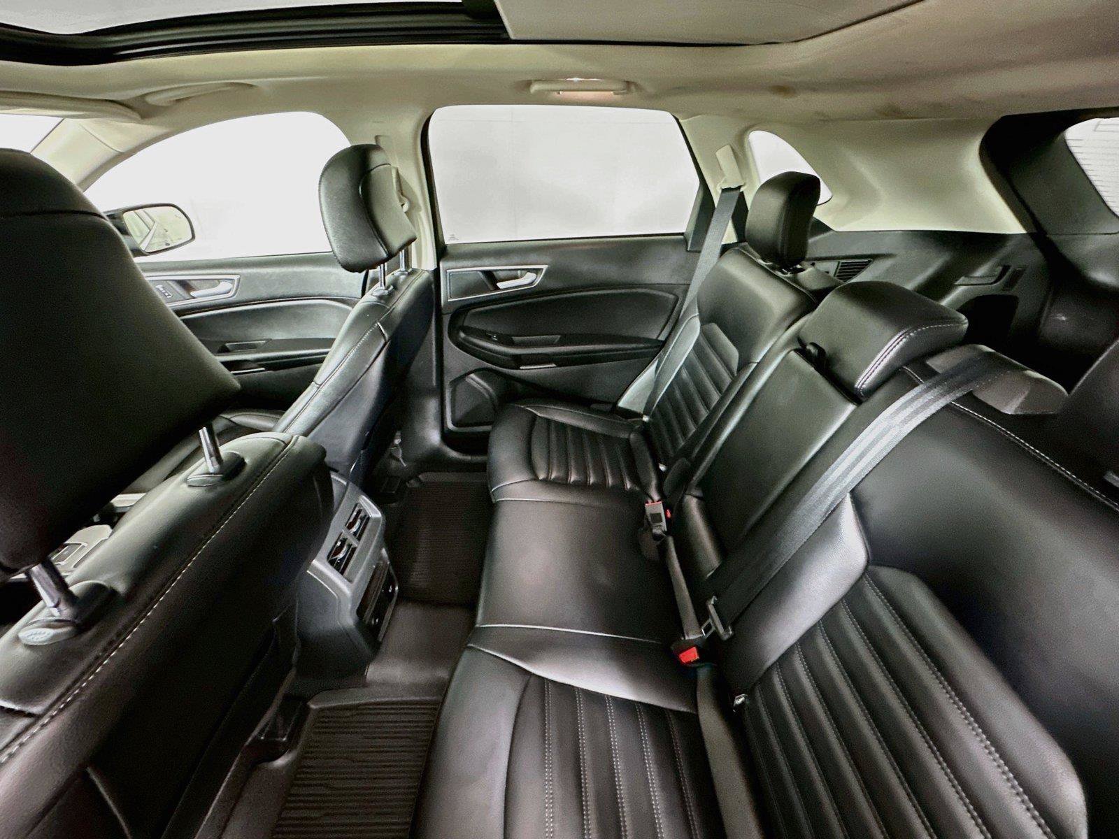 Used 2024 Ford Edge SEL w/ Convenience Package AWD/4WD image 11